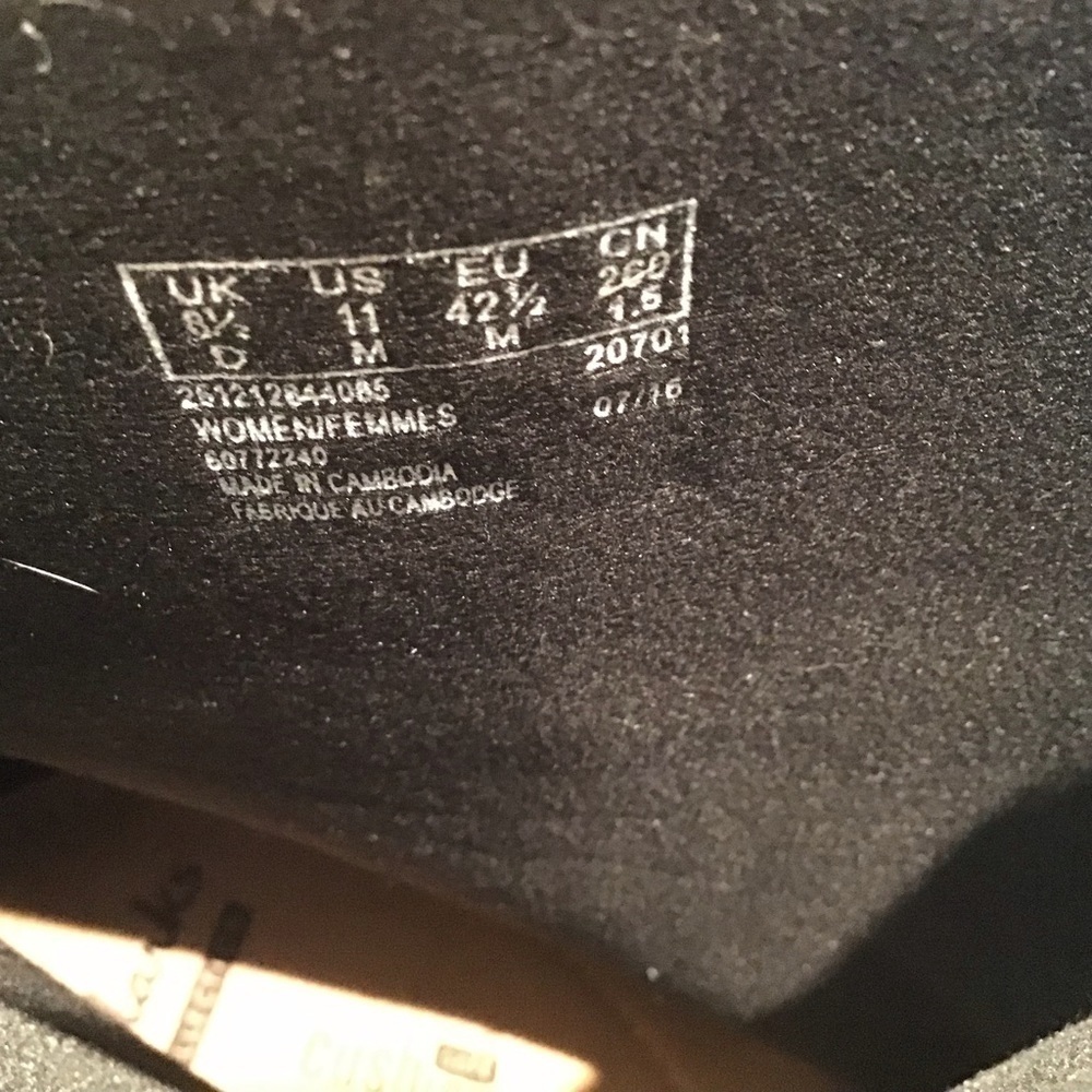 Clarks - Picture 12 of 12